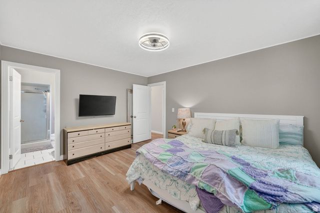 323 TOBE DR, Centerville, UT 84014