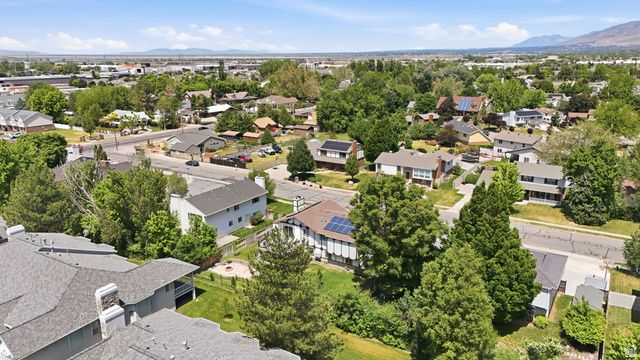 323 TOBE DR, Centerville, UT 84014