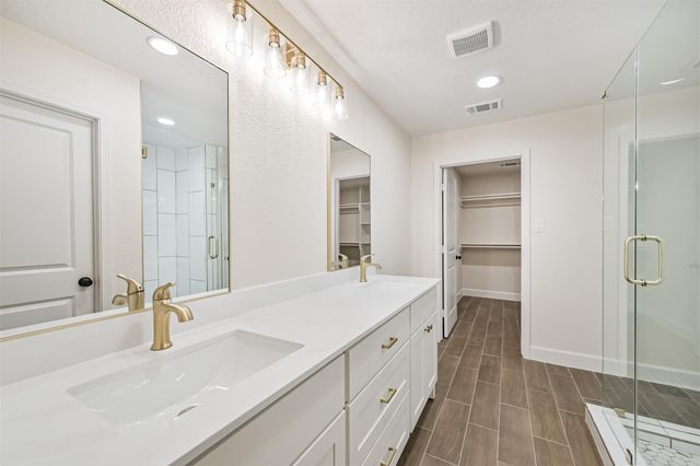 101 Ridge Road, Manvel, TX 77578