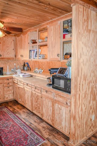 919 N 4210 Road, Hugo, OK 74743