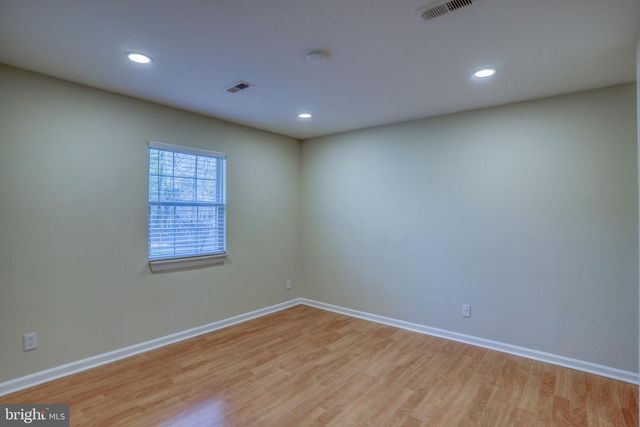 28 LAKEWOOD DR, Lewes, DE 19958