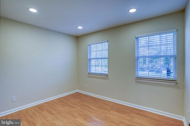 28 LAKEWOOD DR, Lewes, DE 19958