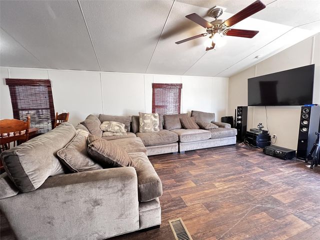 120 Alan Road, Livingston, TX 77351