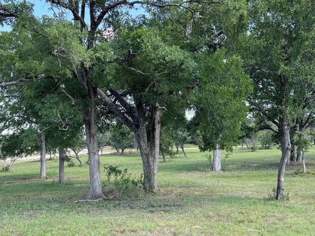 Tract 34 Burnet Oaks DR, Burnet, TX 78611