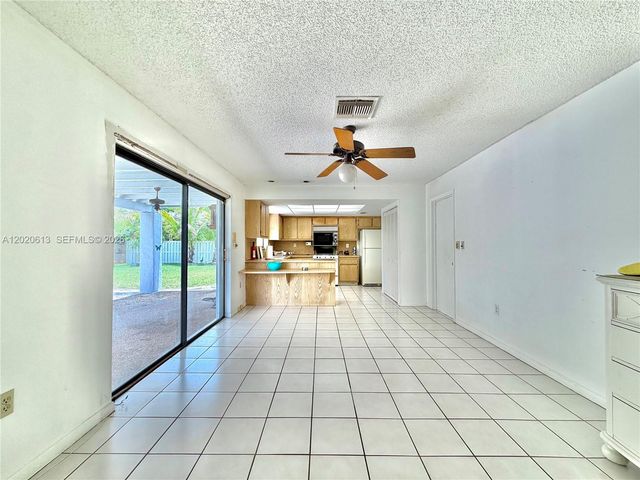 11541 SW 97th St, Miami, FL 33176