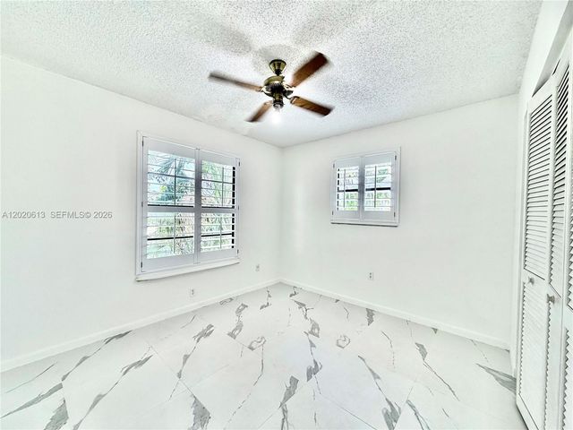 11541 SW 97th St, Miami, FL 33176