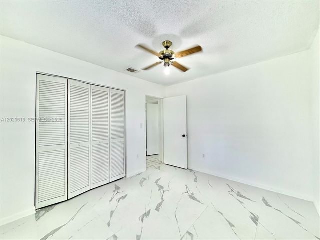 11541 SW 97th St, Miami, FL 33176
