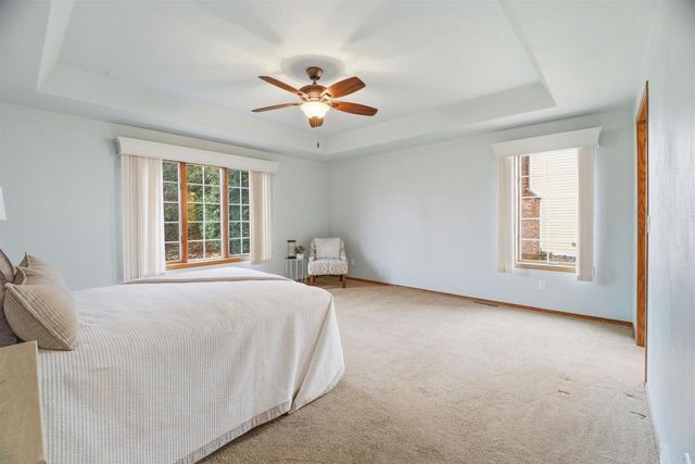 160 CAPTAINS COURT, Winneconne, WI 54986