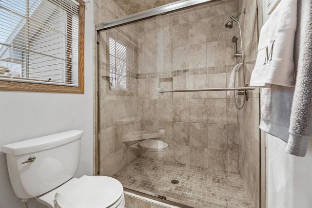 160 CAPTAINS COURT, Winneconne, WI 54986