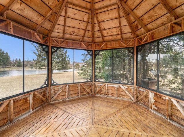 160 CAPTAINS COURT, Winneconne, WI 54986