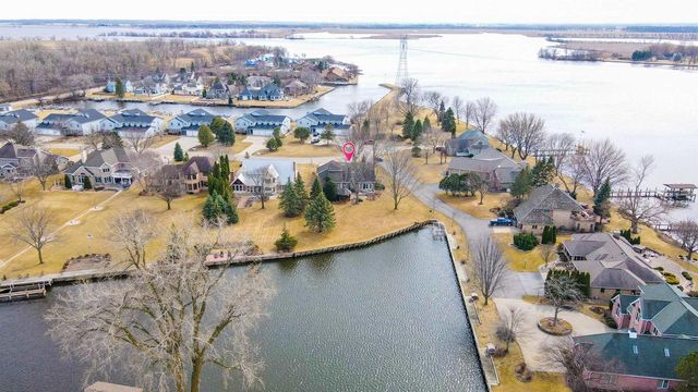 160 CAPTAINS COURT, Winneconne, WI 54986