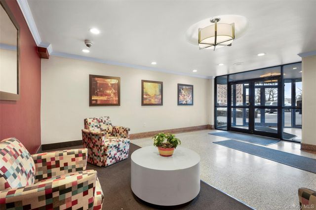 20 Secor Place 6S, Yonkers, NY 10704