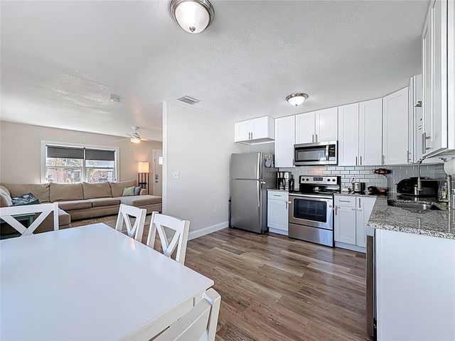 2625 19TH STREET S, St Petersburg, FL 33712