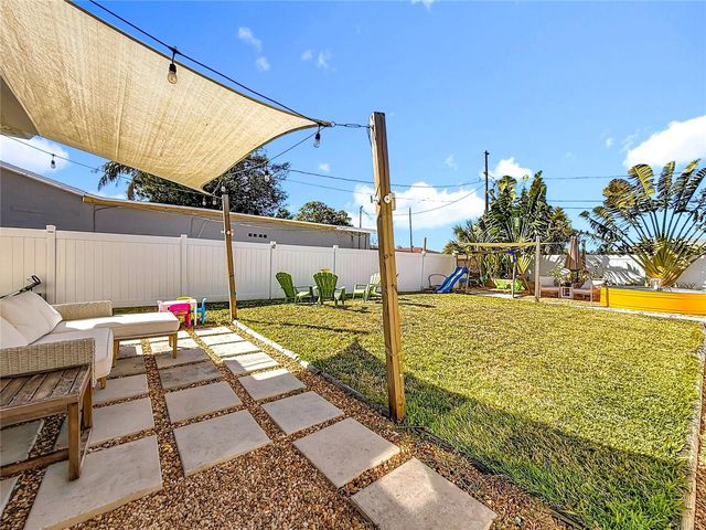 2625 19TH STREET S, St Petersburg, FL 33712