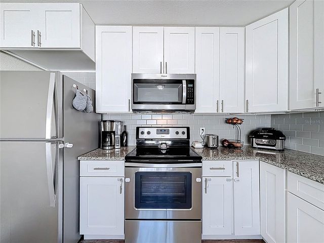 2625 19TH STREET S, St Petersburg, FL 33712