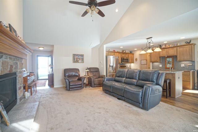 4885 N Cranbrook Road, North Webster, IN 46555