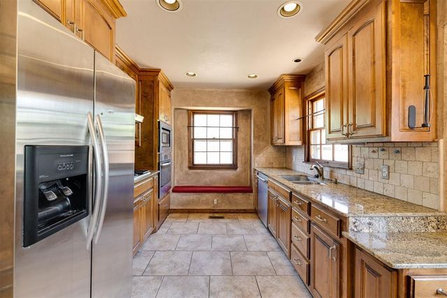 6444 N Harvard Avenue, Oklahoma City, OK 73132