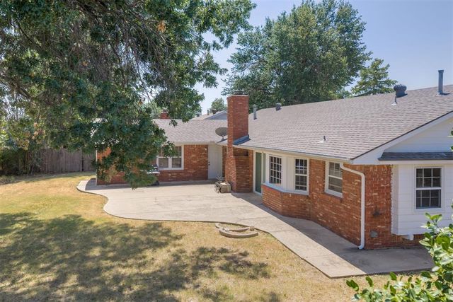 6444 N Harvard Avenue, Oklahoma City, OK 73132