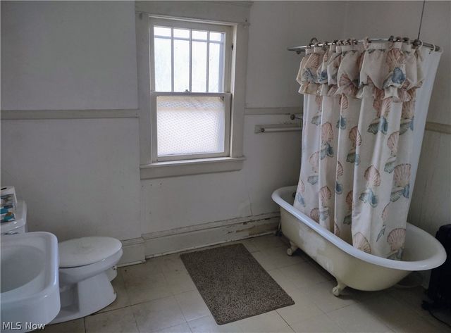 63 W Long Street, Akron, OH 44301