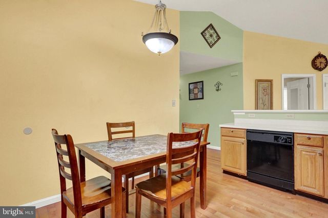 6295 S HIGHLANDS CIR, Harrisburg, PA 17111