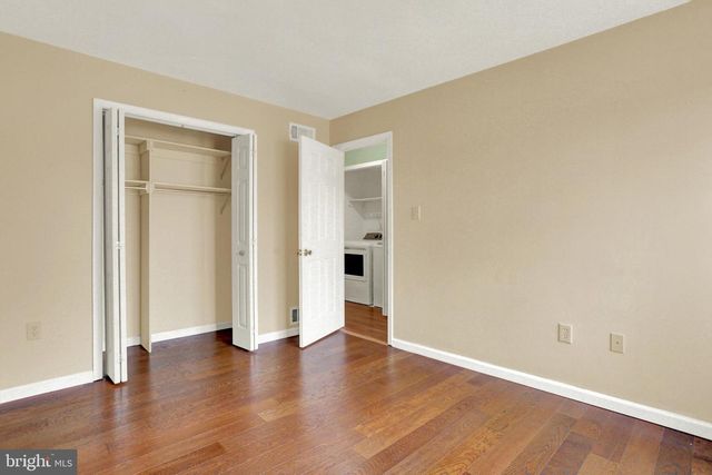 6295 S HIGHLANDS CIR, Harrisburg, PA 17111