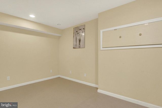 6295 S HIGHLANDS CIR, Harrisburg, PA 17111