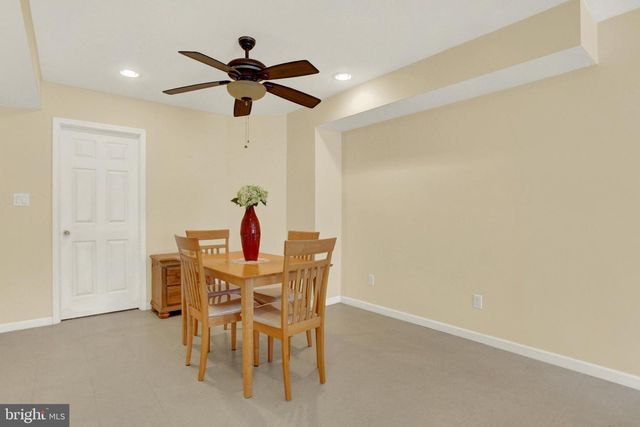 6295 S HIGHLANDS CIR, Harrisburg, PA 17111