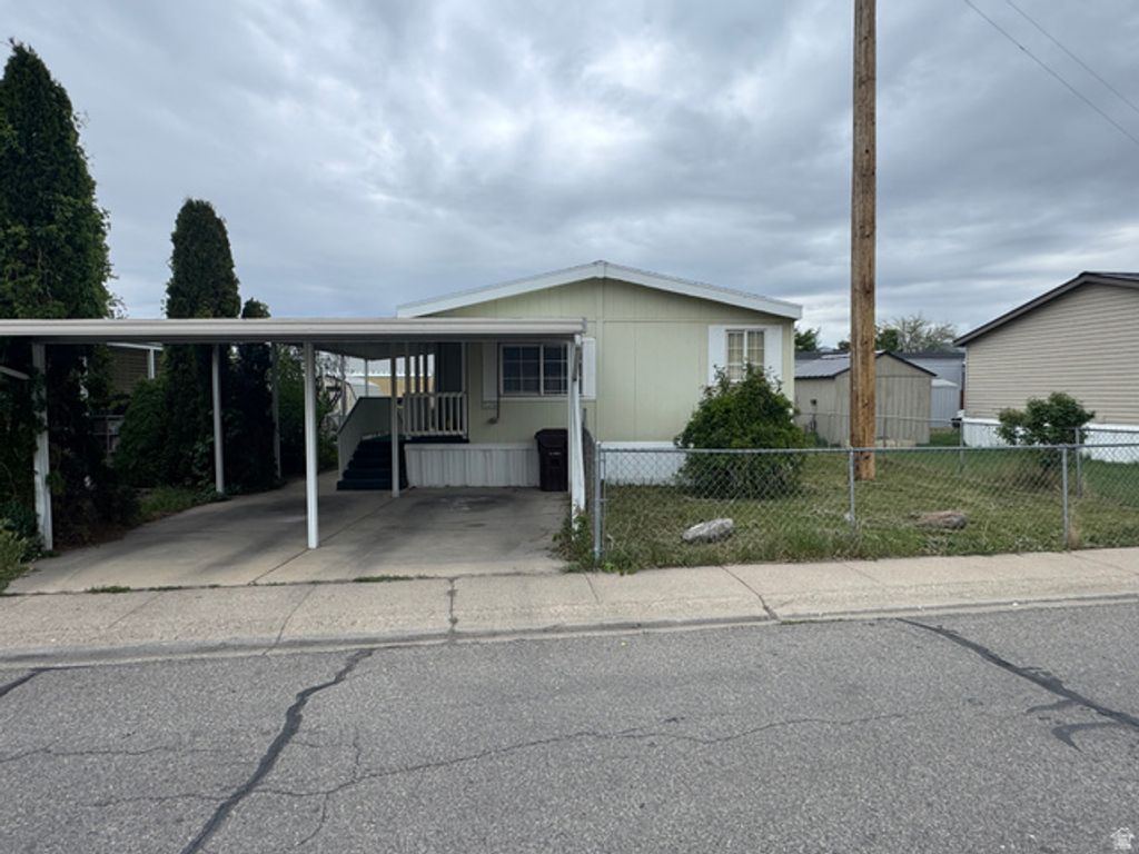 1298 W PRODO VISTA DR, West Valley City, UT 84119 — exterior