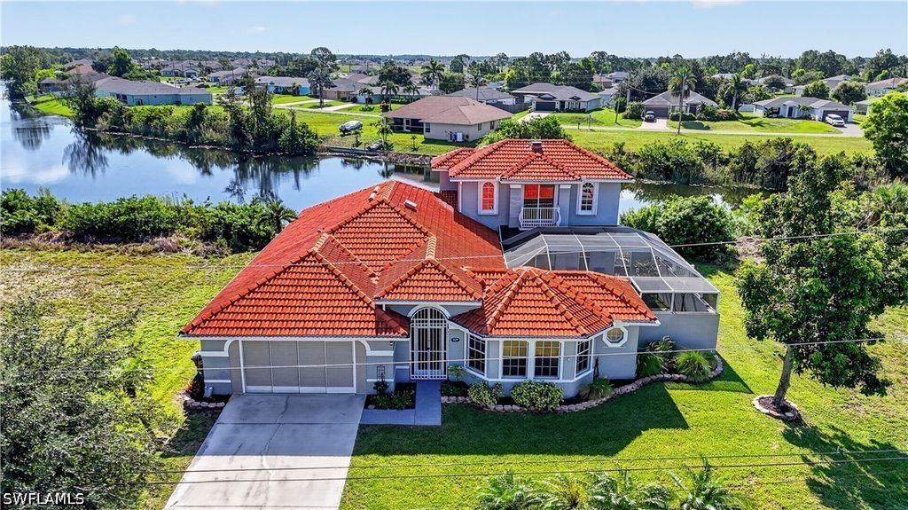 Image 1 of property listing at 4139 NE 9th AVE, Cape Coral, FL 33909