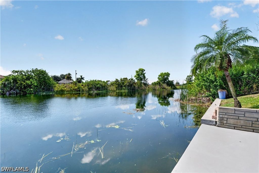 Image 44 of property listing at 4139 NE 9th AVE, Cape Coral, FL 33909