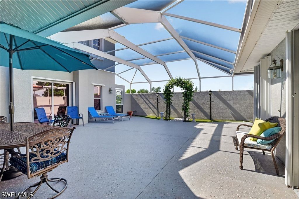 Image 45 of property listing at 4139 NE 9th AVE, Cape Coral, FL 33909