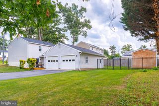 9300 N LAUREL RD, Laurel, MD 20723