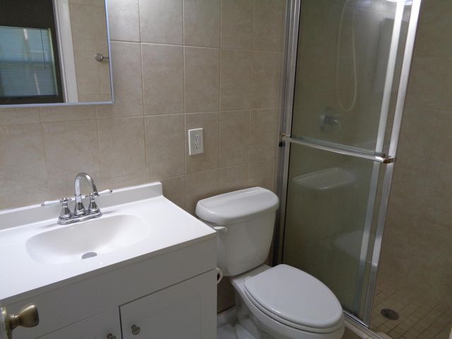 270 S Cypress Road 202, Pompano Beach, FL 33060