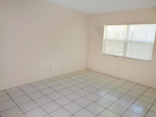 270 S Cypress Road 202, Pompano Beach, FL 33060