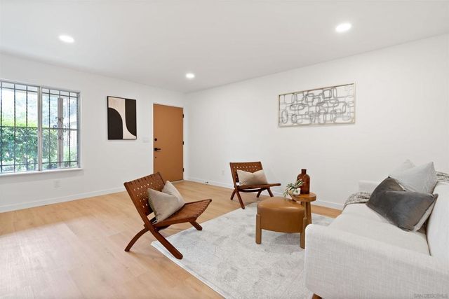 540 Oakdale Ln C, El Cajon, CA 92021