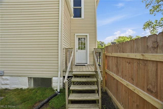521 High Street, Fairport Harbor, OH 44077
