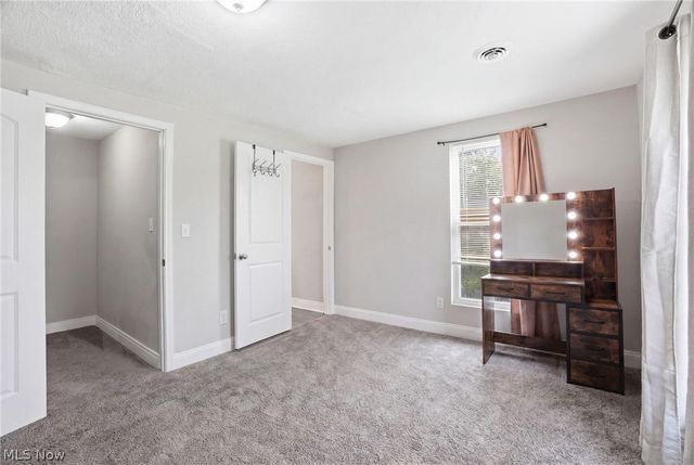 521 High Street, Fairport Harbor, OH 44077