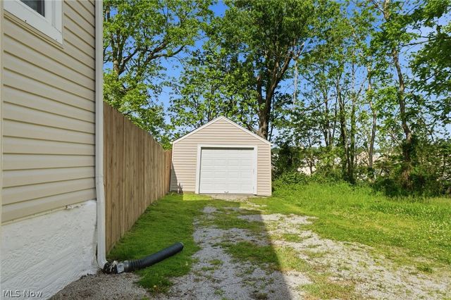 521 High Street, Fairport Harbor, OH 44077