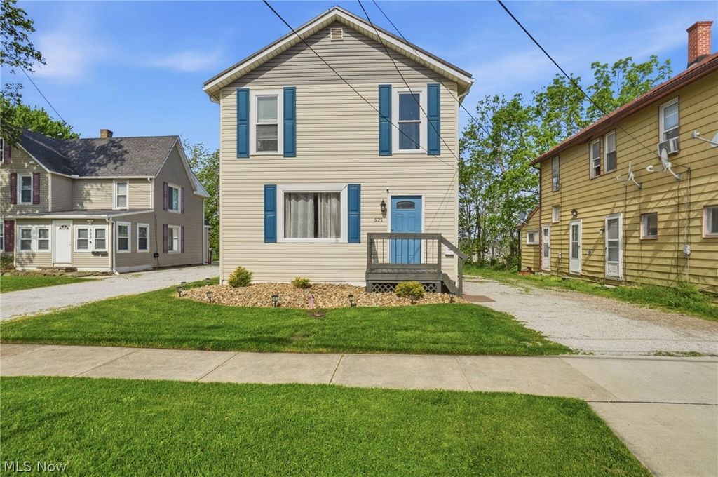 521 High Street, Fairport Harbor, OH 44077