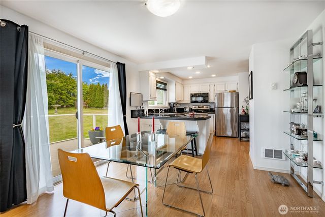 8039 Niska Road, Blaine, WA 98230