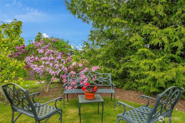 8039 Niska Road, Blaine, WA 98230