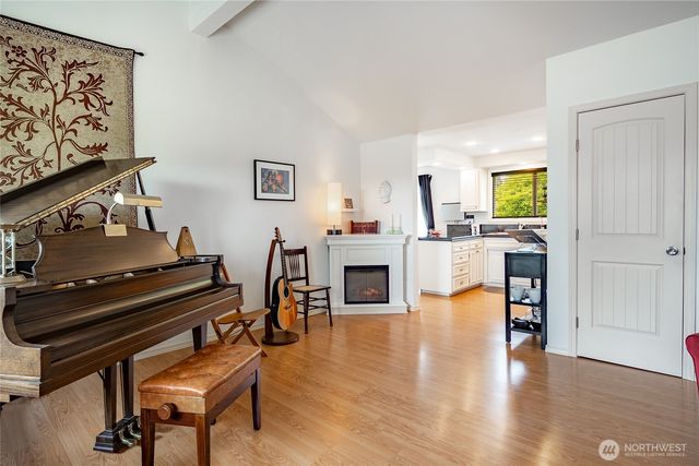 8039 Niska Road, Blaine, WA 98230