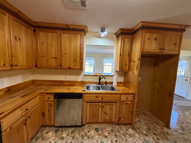 6331 Sycamore Drive, Bismarck, AR 71929