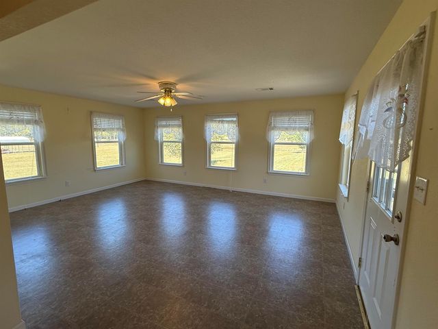 6331 Sycamore Drive, Bismarck, AR 71929