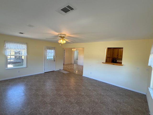 6331 Sycamore Drive, Bismarck, AR 71929