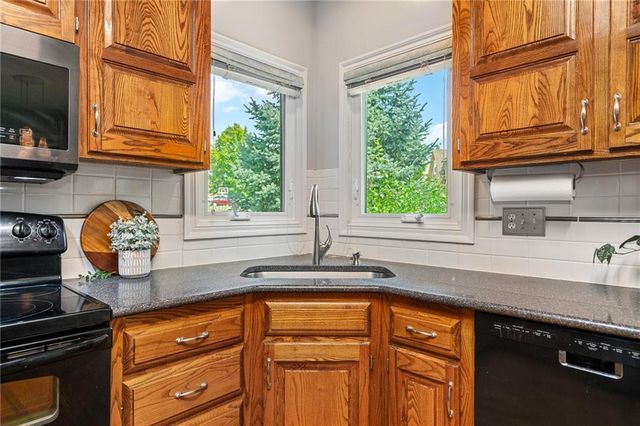 9101 NW 86th Court, Kansas City, MO 64153