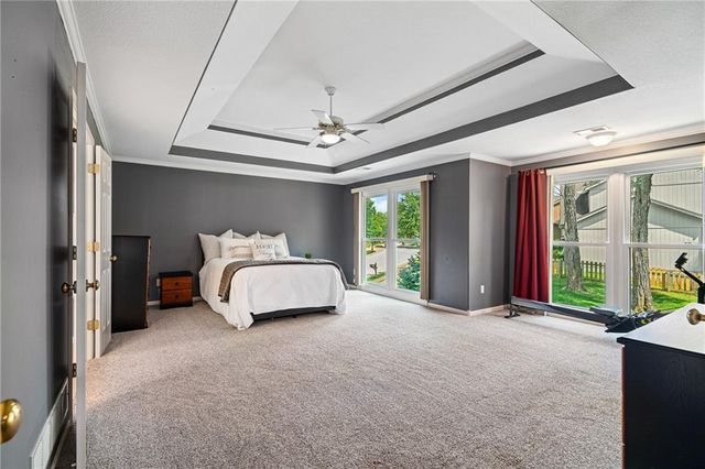 9101 NW 86th Court, Kansas City, MO 64153