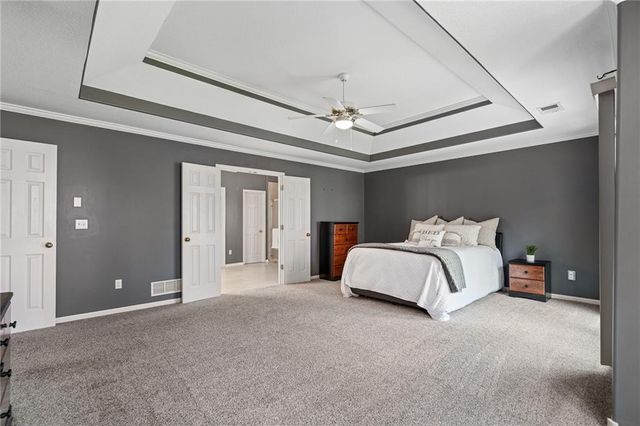 9101 NW 86th Court, Kansas City, MO 64153