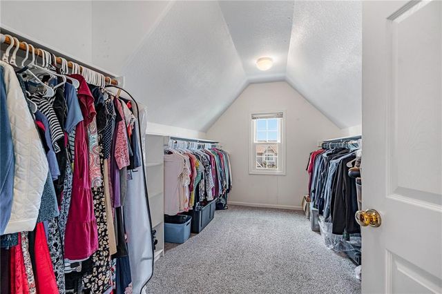 9101 NW 86th Court, Kansas City, MO 64153