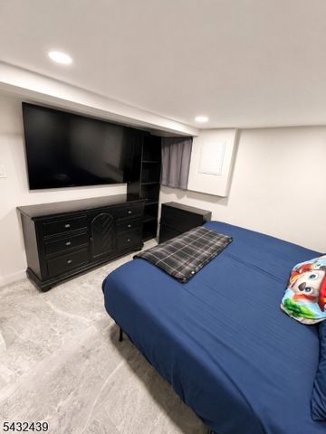 1019 Elmer Pl, Hillside Twp., NJ 07205
